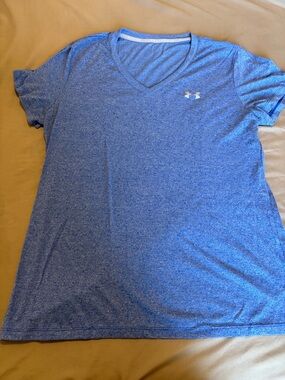 Under Armour Women's Heather Royal Blue V-Neck Performance Tee